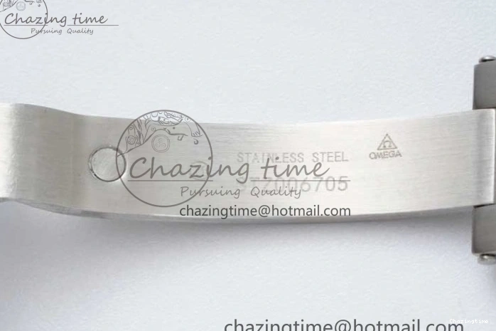 0414 Speedmaster Racing Master SS HKF Best Edition Black Dial on SS Bracelet A Versatile 7810